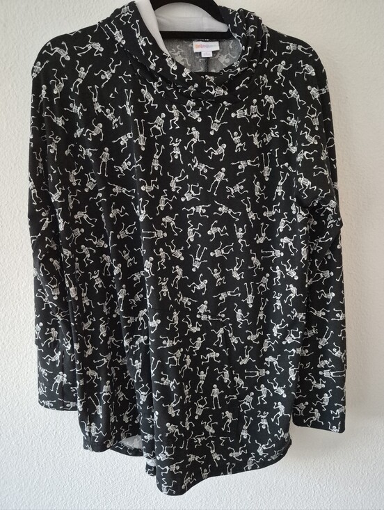 LuLaRoe Tops - LuLaRoe Halloween Skeleton Hoodie